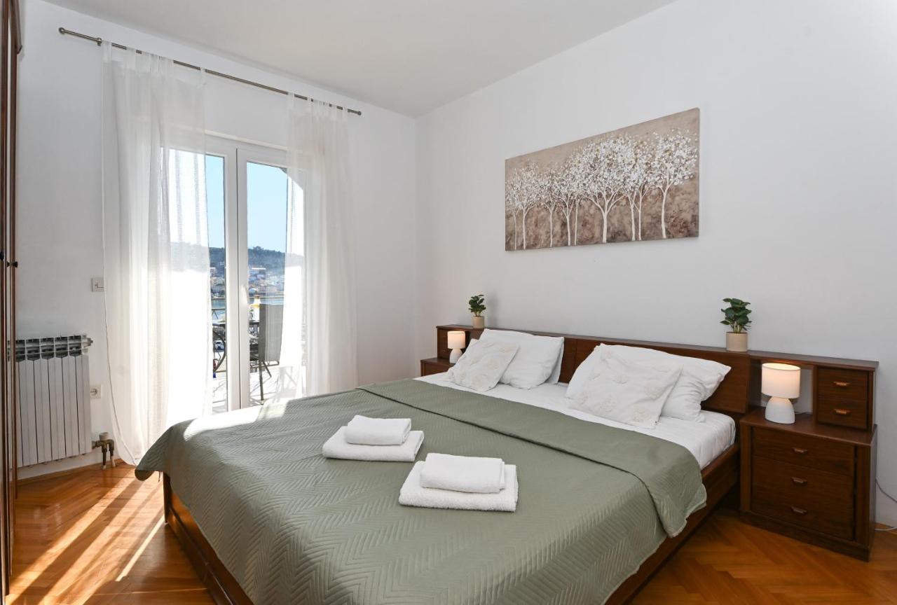 Holiday House Vukman Trogir Extérieur photo