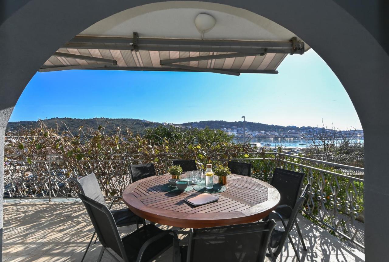 Holiday House Vukman Trogir Extérieur photo