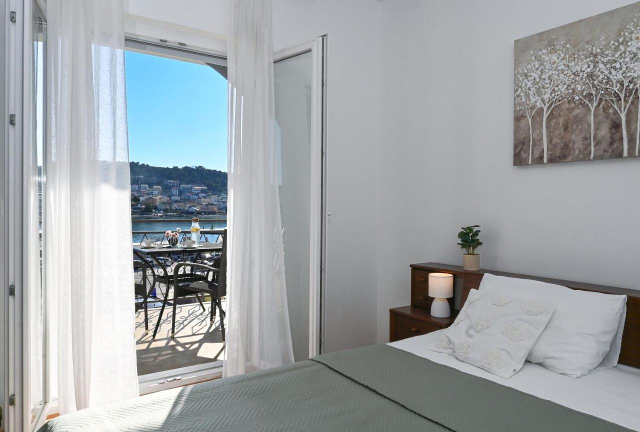 Holiday House Vukman Trogir Extérieur photo