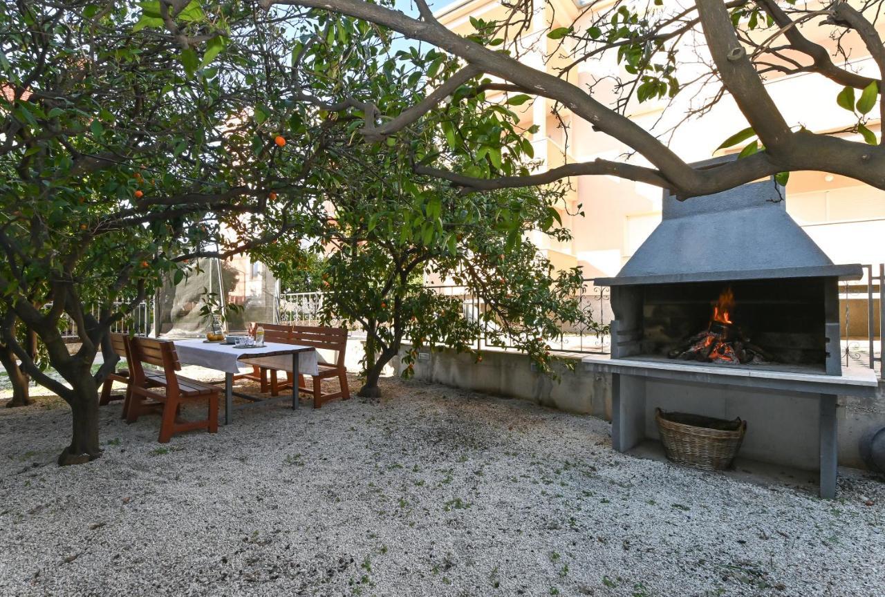 Holiday House Vukman Trogir Extérieur photo