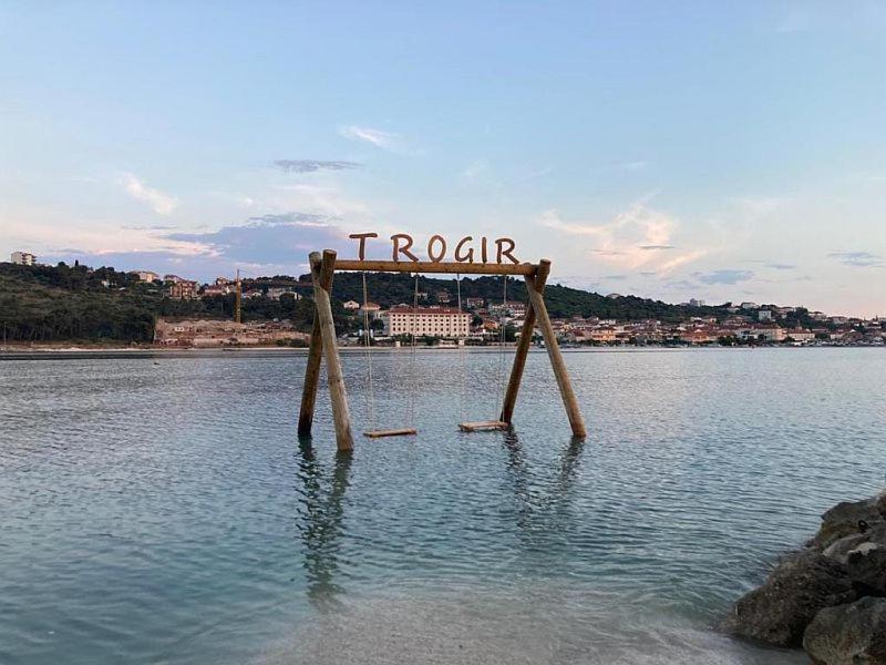 Holiday House Vukman Trogir Extérieur photo
